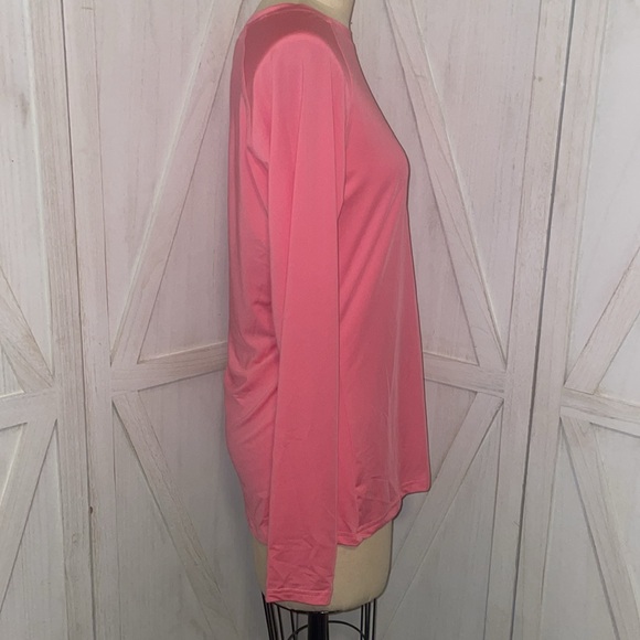 Pink long sleeve UPF 50+ rash guard - Picture 2 of 6